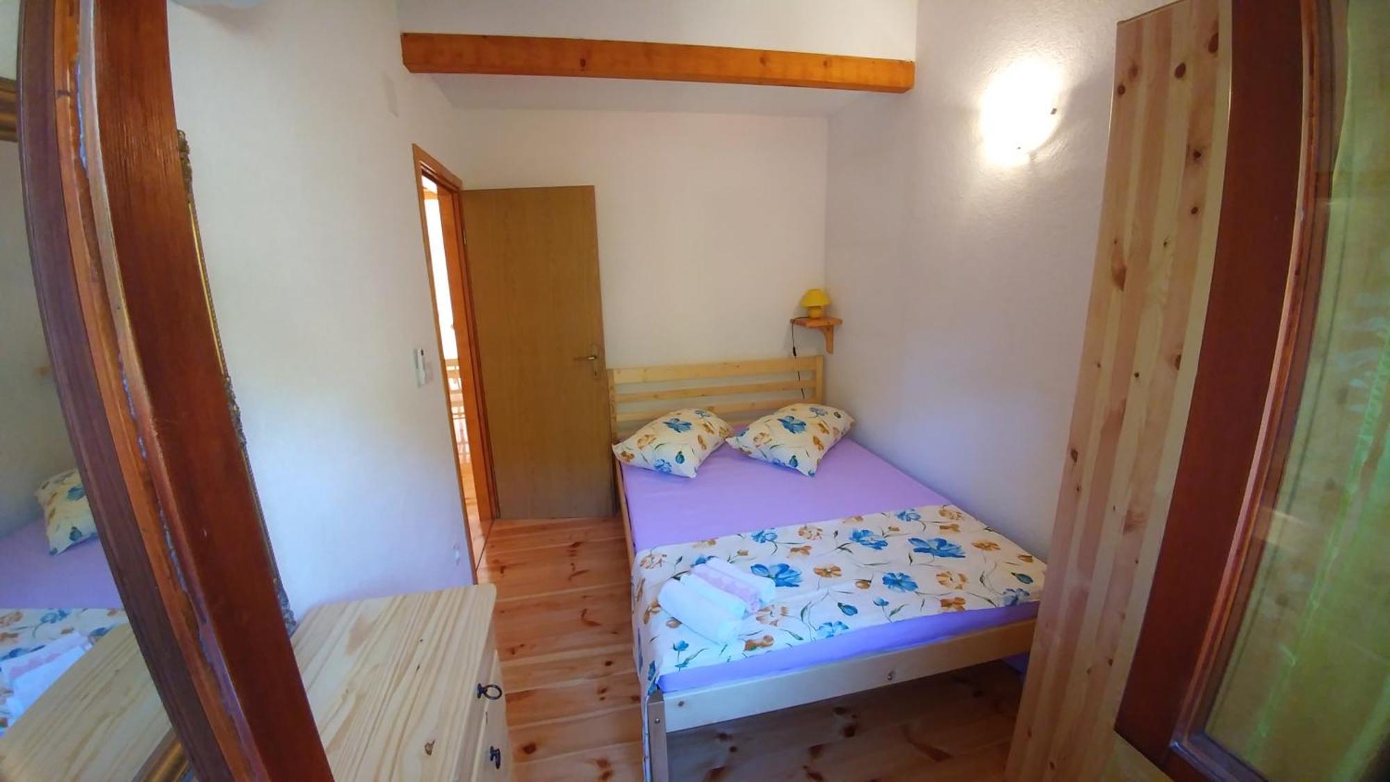 Ferienwohnung Adio Mare Pomena Exterior foto